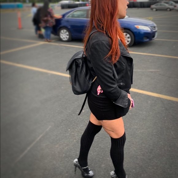 Meet your Posher, Lorelei - Picture 6 of 16